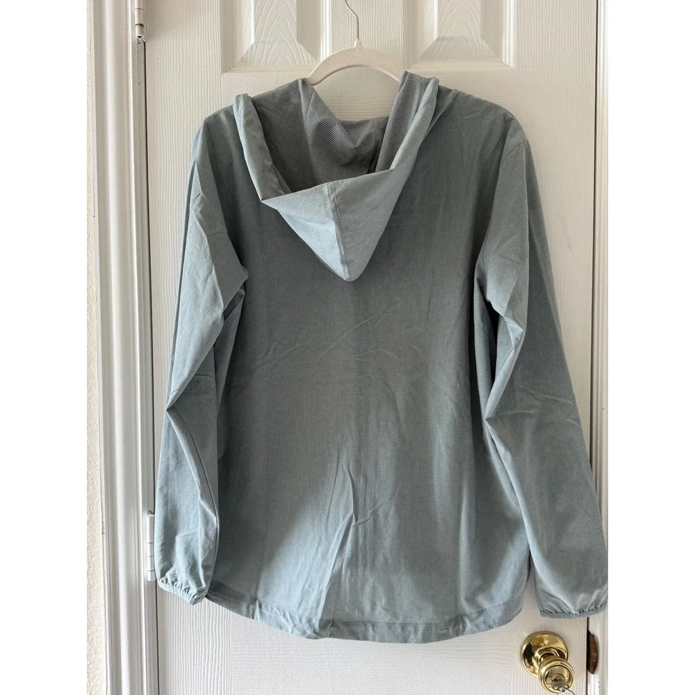 Vuori Gray Performance Jacket Trainer Shell - Picture 5 of 9